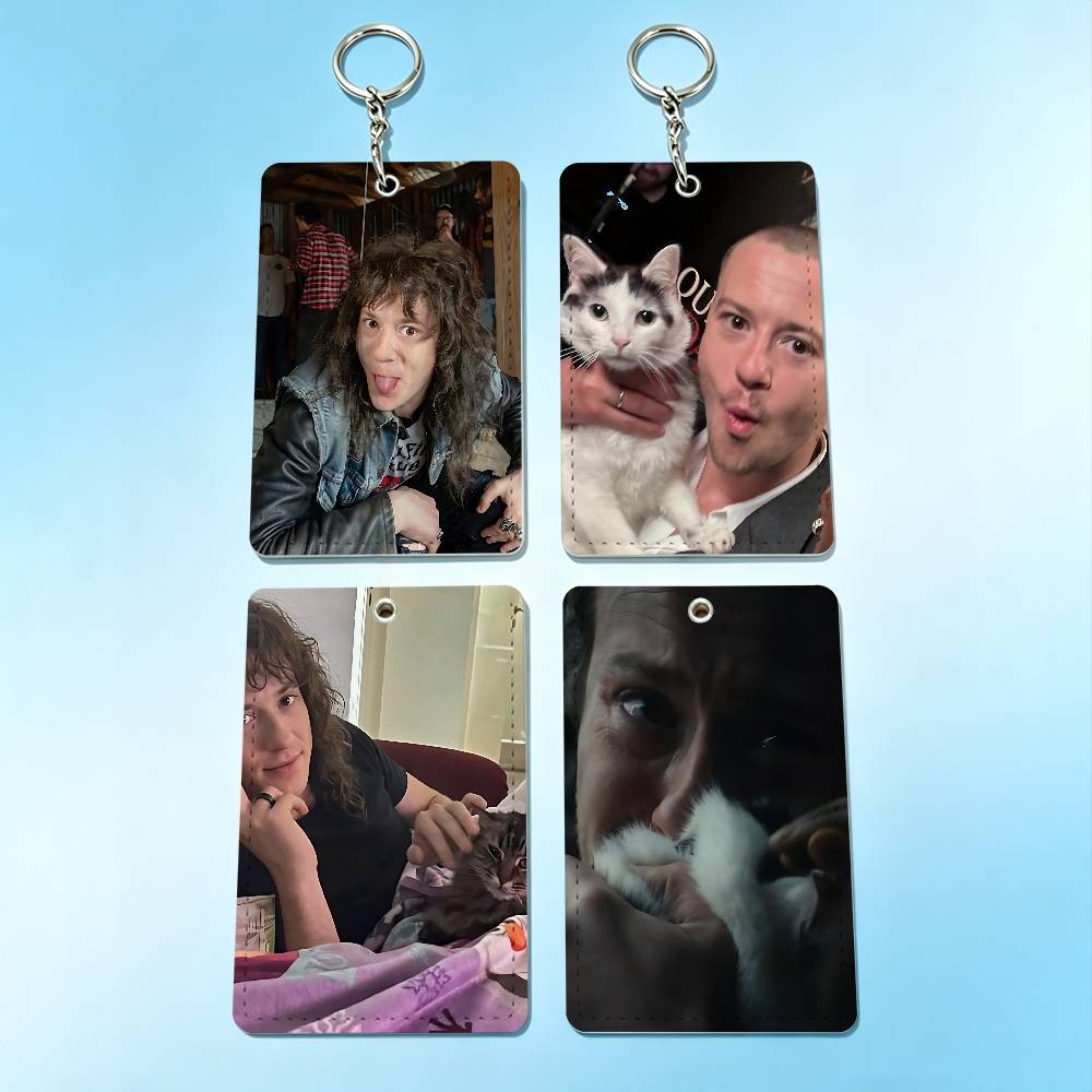actor J-Joseph Quinn Cat Badge - Leather Works 评论和价格