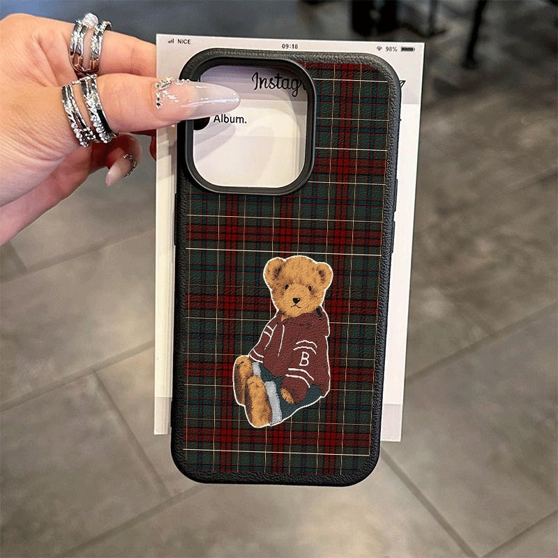Grid Retro Teddy Bear Pattern  - Leather X 评论和价格
