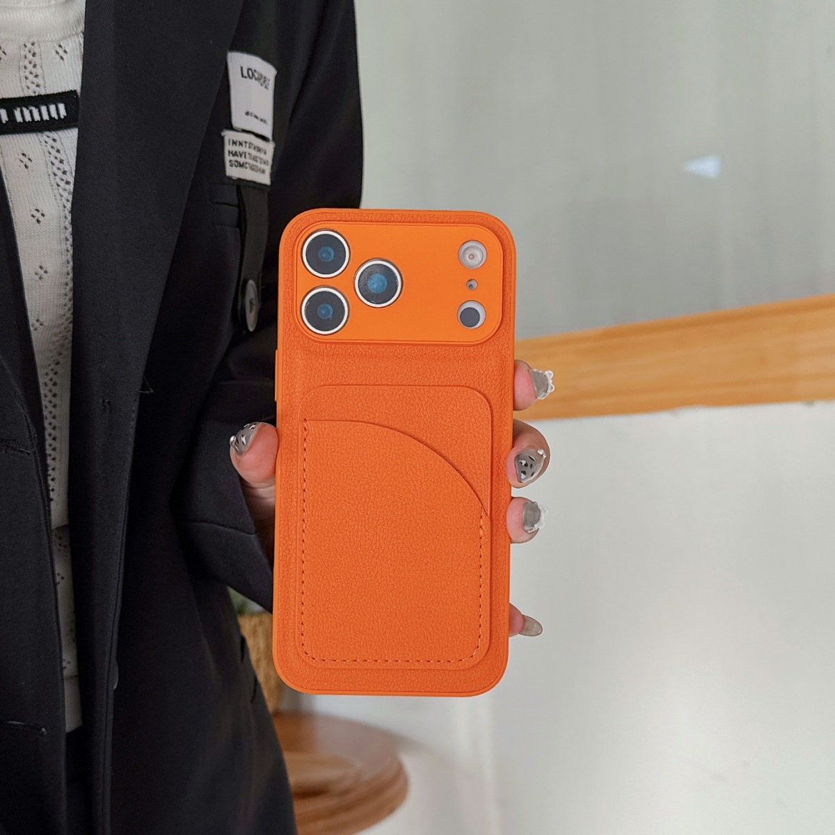 Leather Orange Color Card Hold - Leather X 评论和价格
